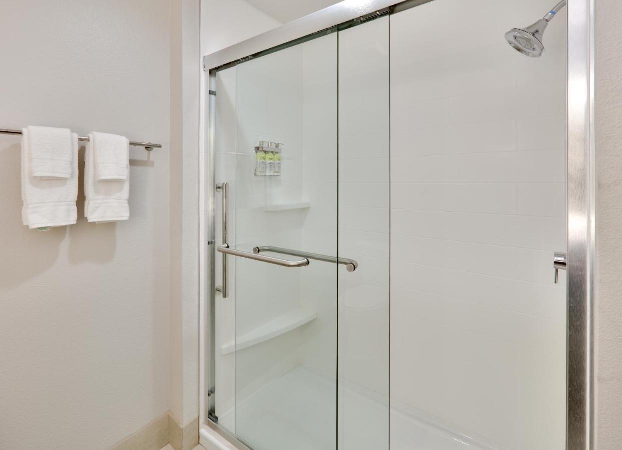 Holiday Inn Express & Suites Fort Worth North - Northlake By Ihg Экстерьер фото